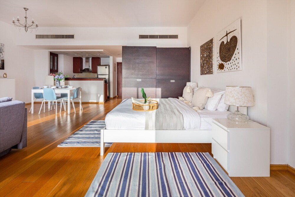 Дубай: Full Sea View! Bright + Beautiful Studio in Jbr!