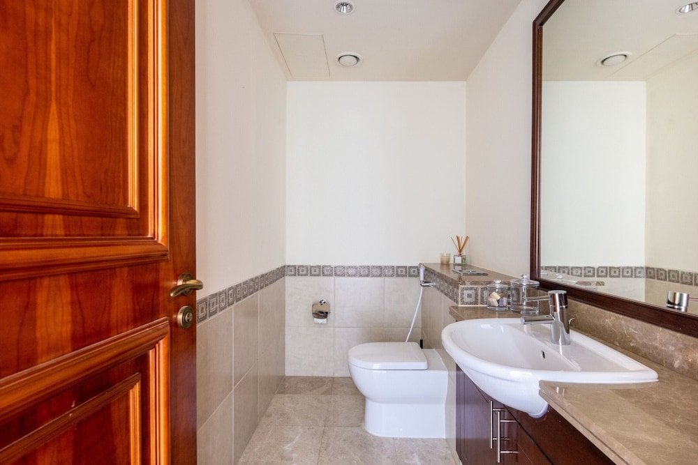 Дубай: Luxury Lifestyle In This 1BR Apt - Fairmont Palm Jumeirah