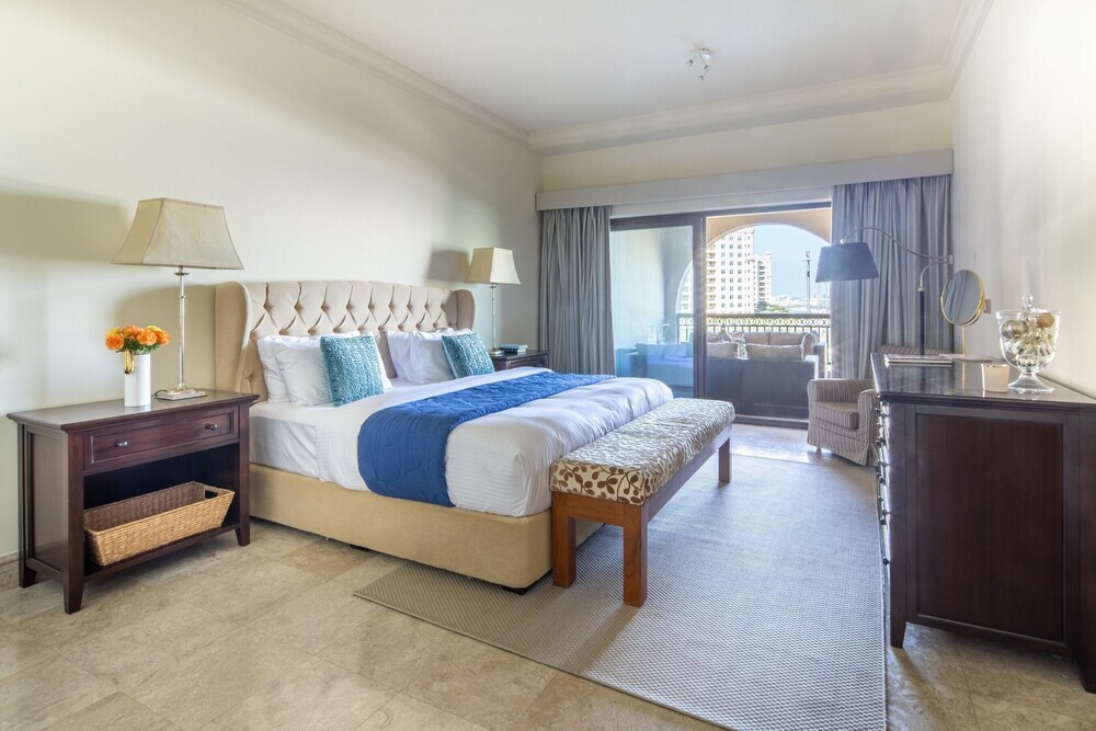 Дубай: Luxury Lifestyle In This 1BR Apt - Fairmont Palm Jumeirah