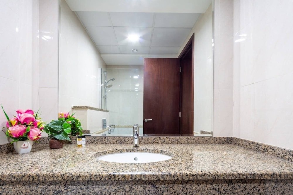 Дубай: Studio Apartment in JVC - Live a Life Shrouded In Luxury