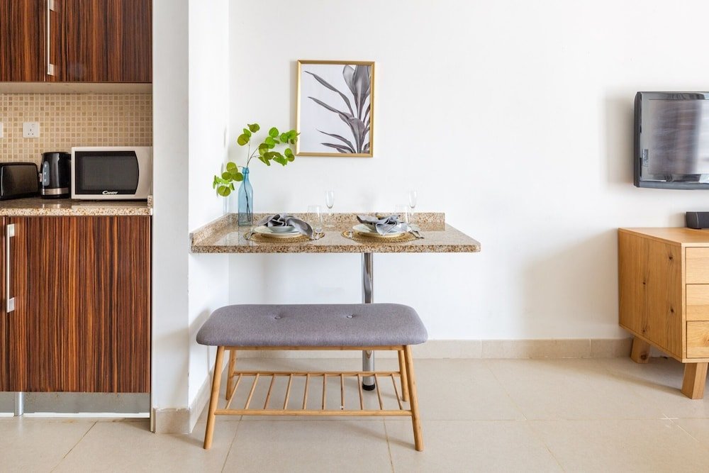Дубай: Prime Studio With Scenic Water Views in Jlt!