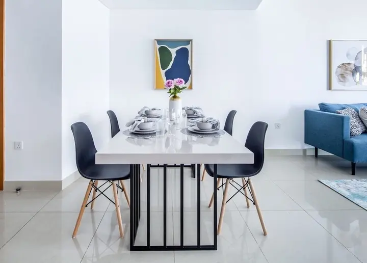 Дубай: Sophisticated 1BR Apartment in Dubai Marina