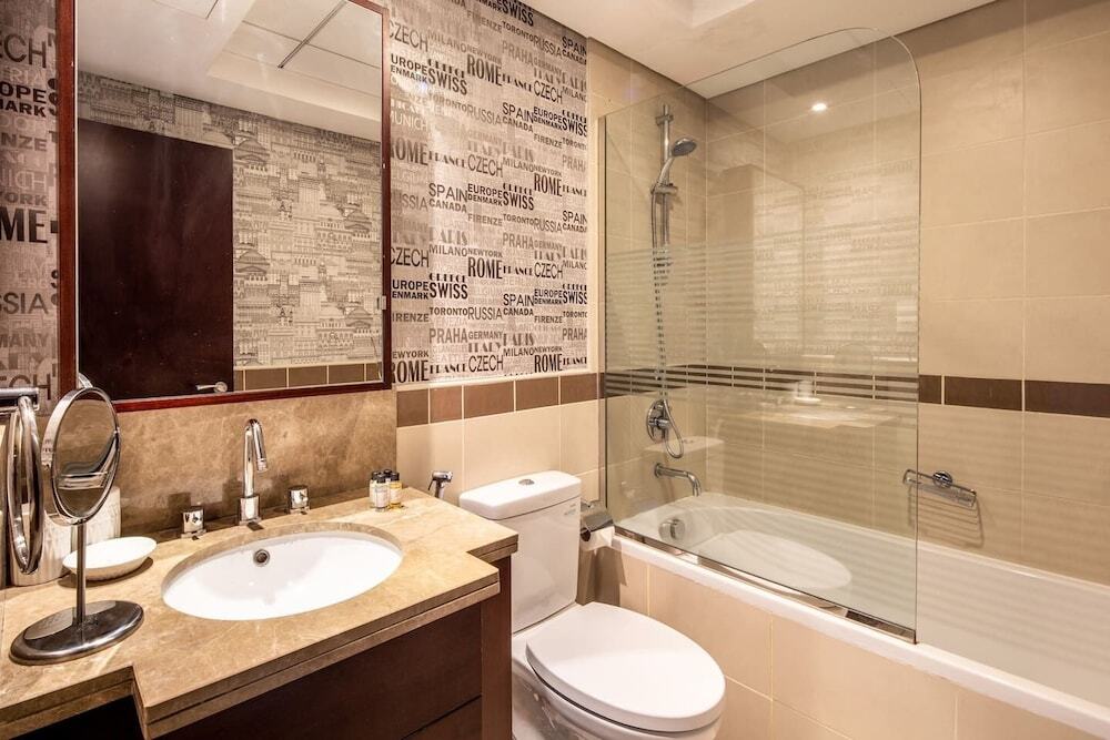 Дубай: Spacious + Functional Studio Apt in Downtown Dubai