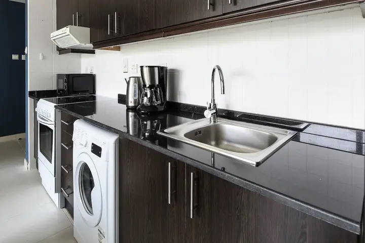 Дубай: Enticing Studio in Dubai Marina - Next to Beach!