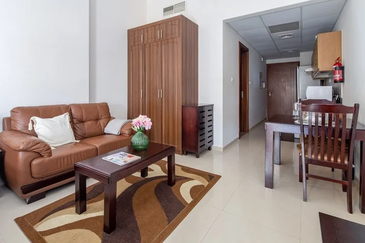 Дубай: Premier Studio in Sports City w/ Golf Course View!