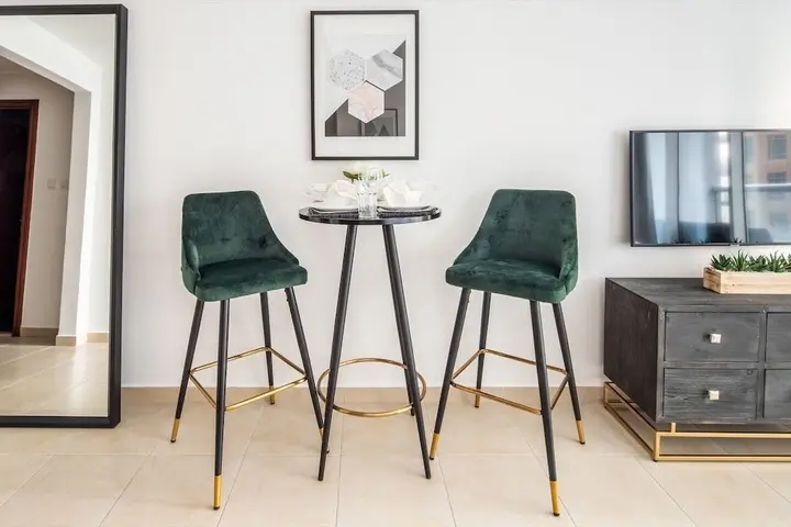 Дубай: Modern Rustic Studio Apartment in Downtown Dubai
