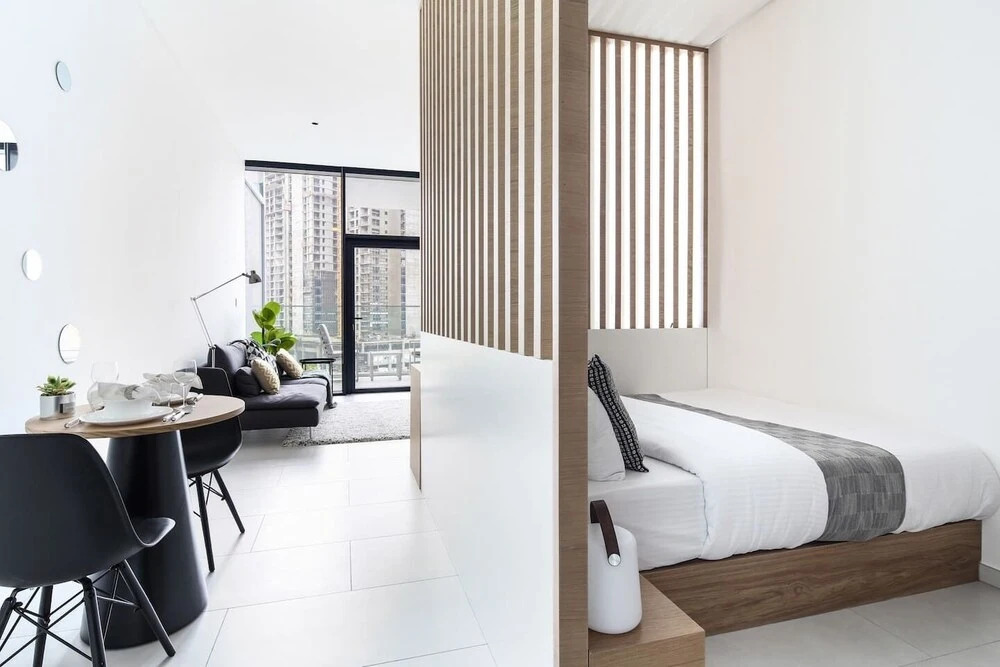 Дубай: Modern & Adorable Studio w/ Spectacular Burj Khalifa Views!