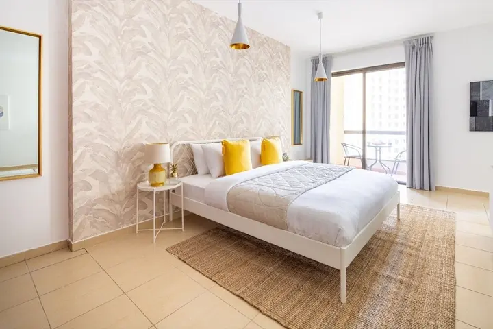 Дубай: Simple Yet Elegant Studio Apartment in JBR