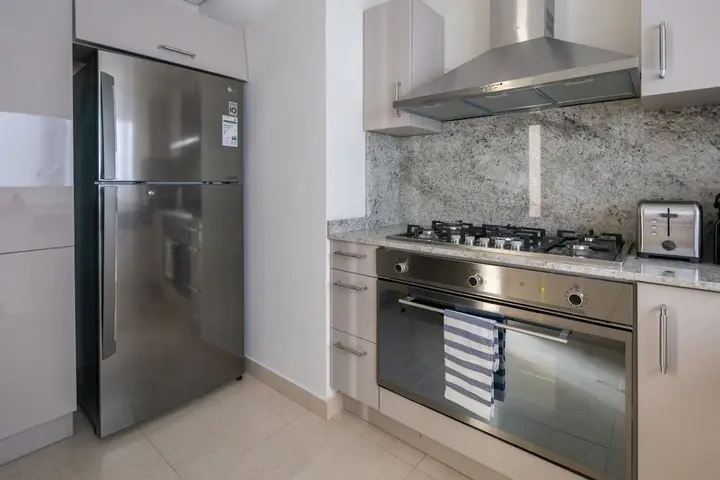 Дубай: Luxuriously Elegant 2BR Apartment in Downtown Dubai