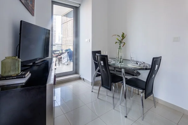 Дубай: Modern Studio w/ Incredible Marina Views!