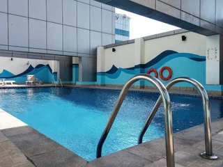 Дубай: Light and Modern Studio in Jlt! Sleeps 3!