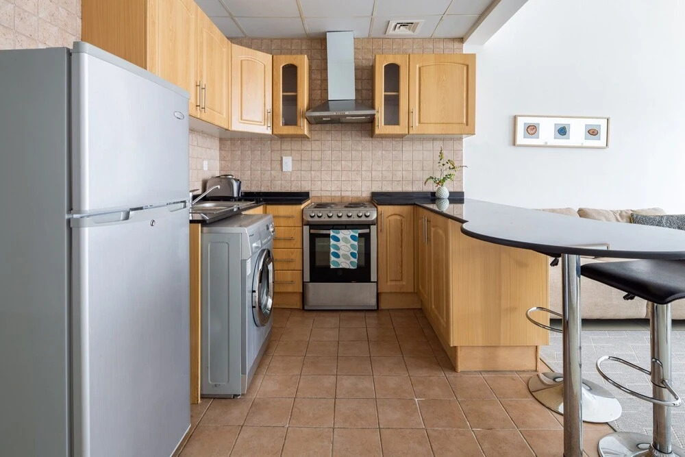 Дубай: Light and Modern Studio in Jlt! Sleeps 3!