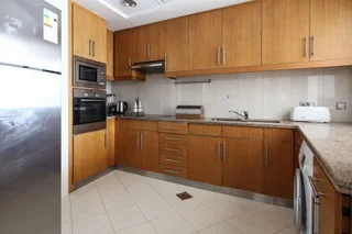 Дубай: Spacious 2BR Dubai Marina Apartment, Amazing Location!