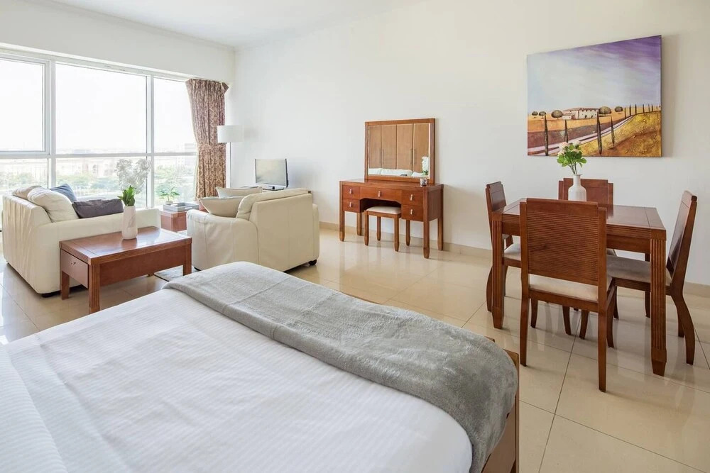 Дубай: Spacious and Comfy Studio in Heart of Jlt!