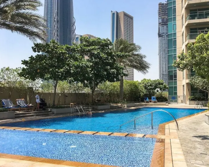 Дубай: Unique + Stunning 2BR Loft in Downtown Dubai!