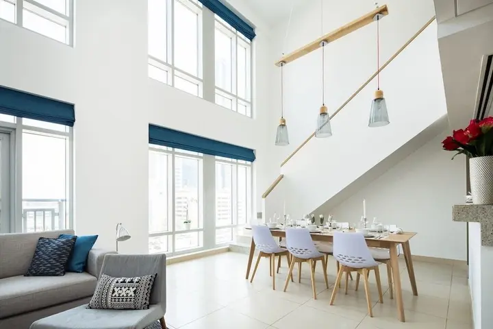 Дубай: Unique + Stunning 2BR Loft in Downtown Dubai!