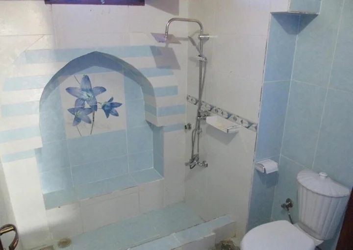 Луксор: The Healing House