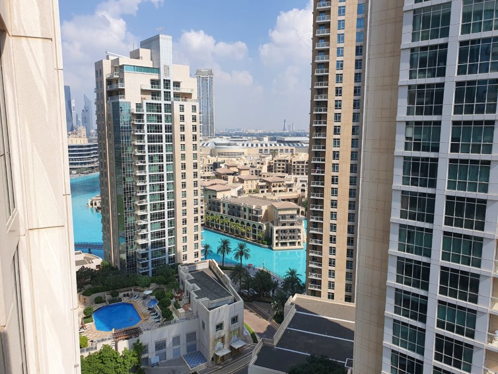Дубай: Amazing Stay & View in Dubai Downtown