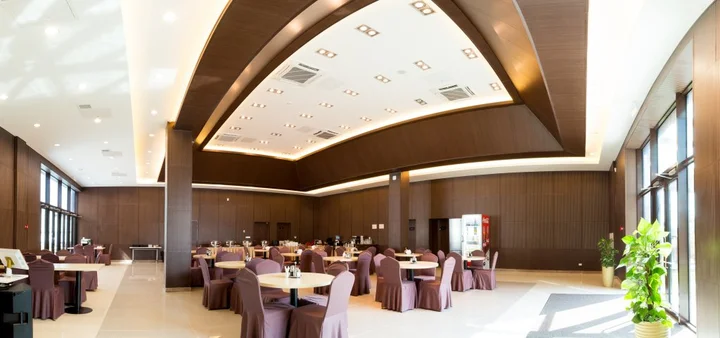 Быкачино: Отель China Merchants Hotel Airport Minsk