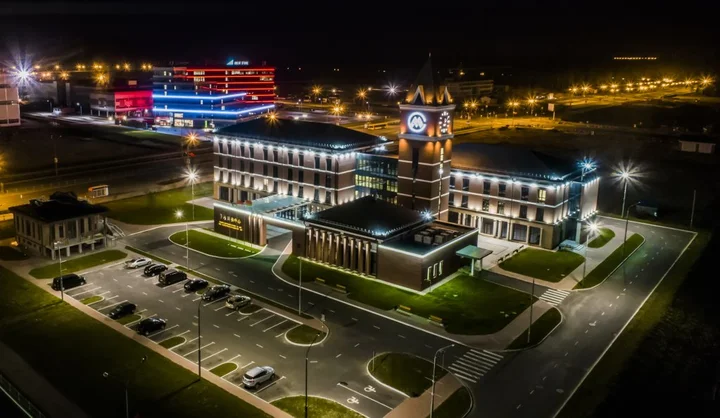 Быкачино: Отель China Merchants Hotel Airport Minsk