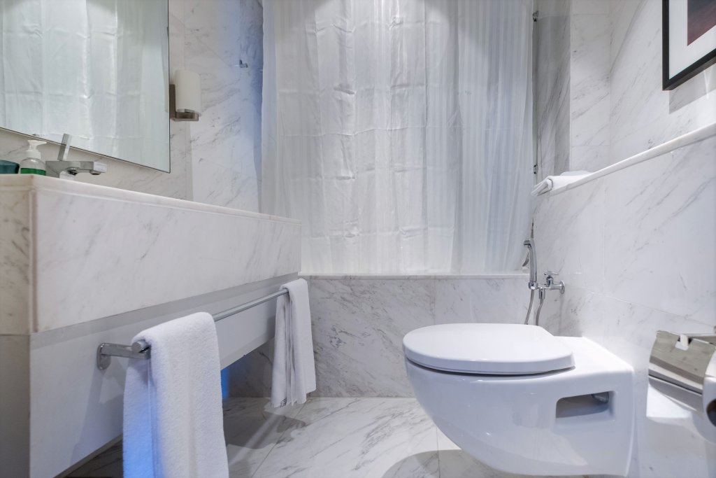 Дубай: Stunning studio at The Address Dubai Mall Residence