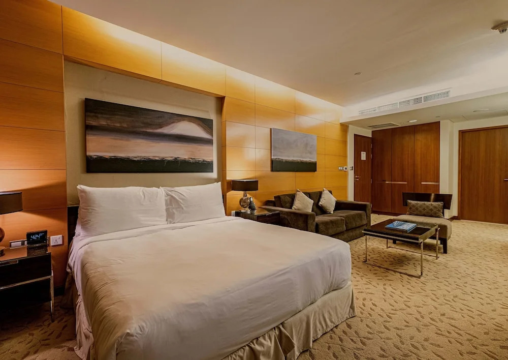 Дубай: Spacious & Chic Address Dubai Mall Residence