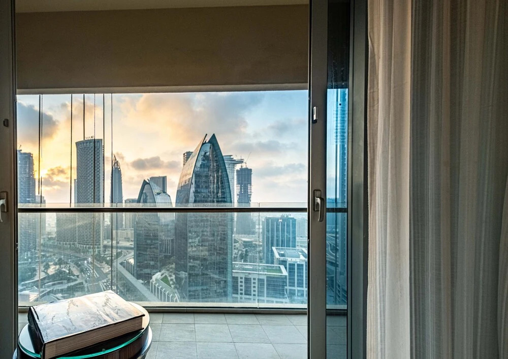 Дубай: Spacious & Chic Address Dubai Mall Residence