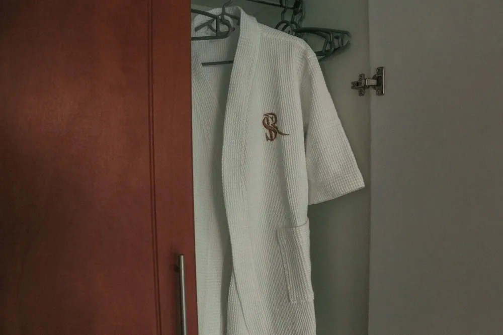 Дубай: Cute & Elegant Stay at Marina Diamonds