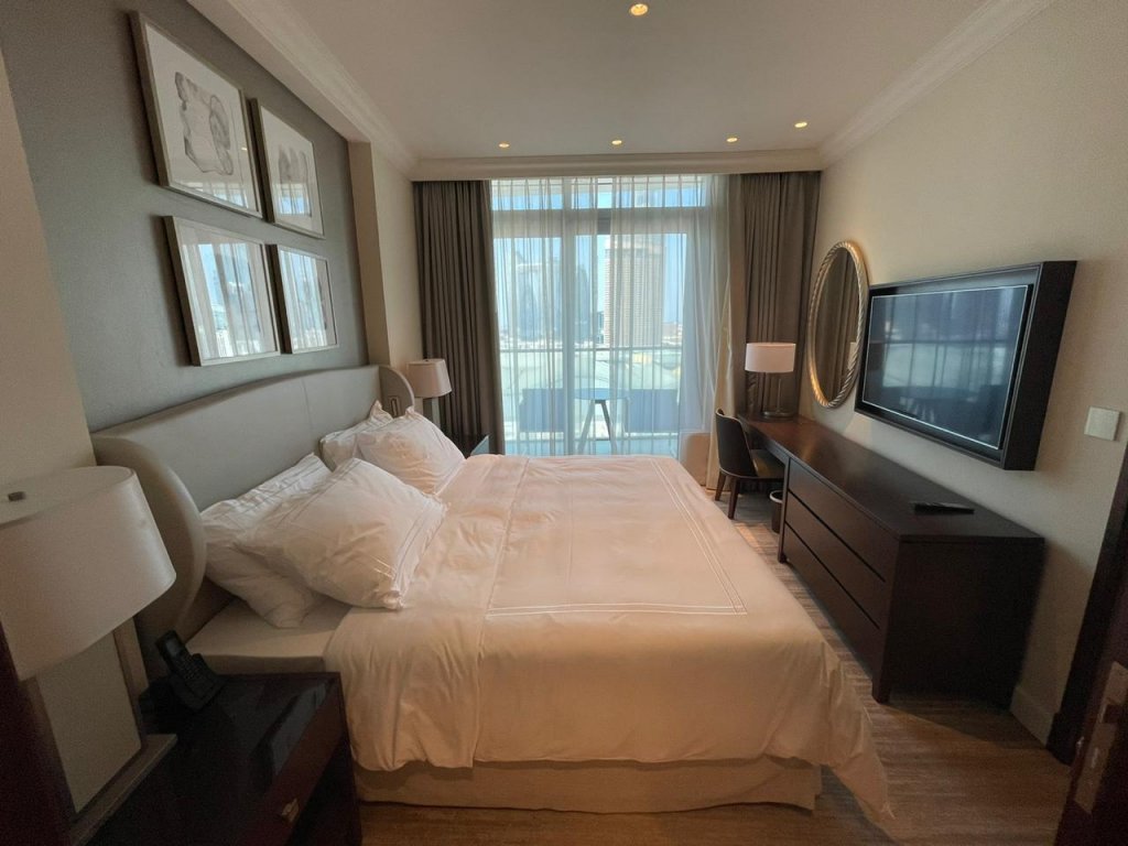 Дубай: Luxurious Stay at The Address Fountain Views