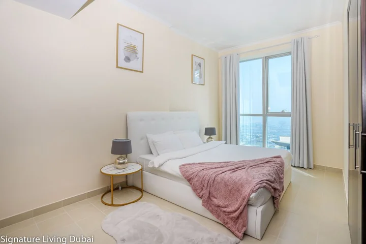 Дубай: Апартаменты Luxury 2BD 65 floor Torch Marina