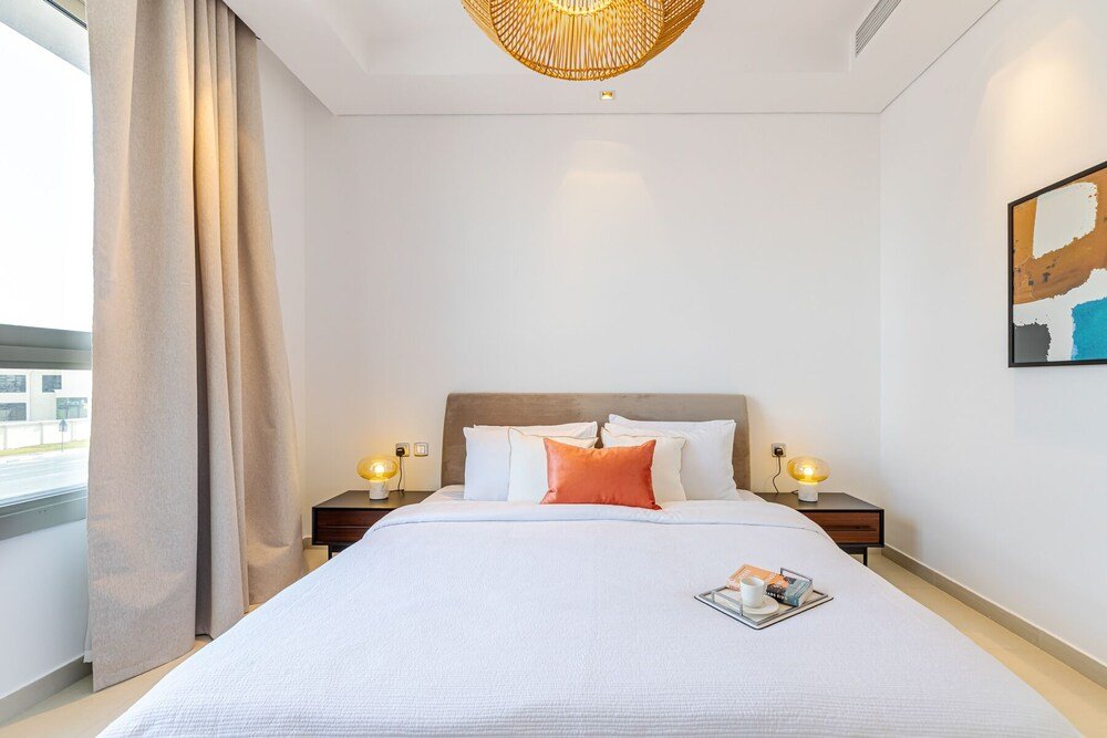 Дубай: Brand New Apartments in Jumeirah