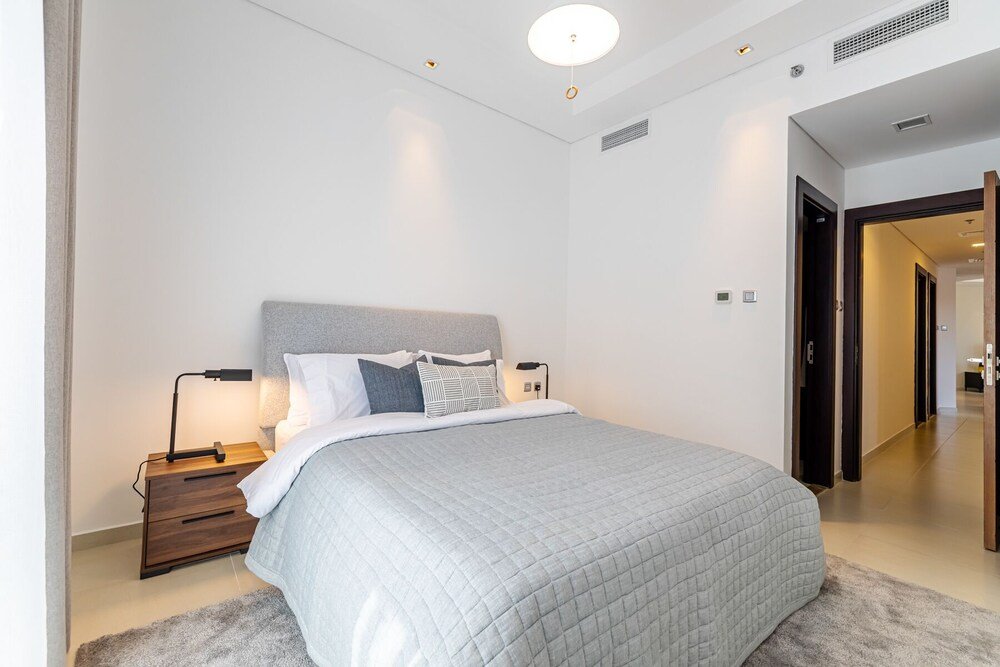 Дубай: Brand New Apartments in Jumeirah