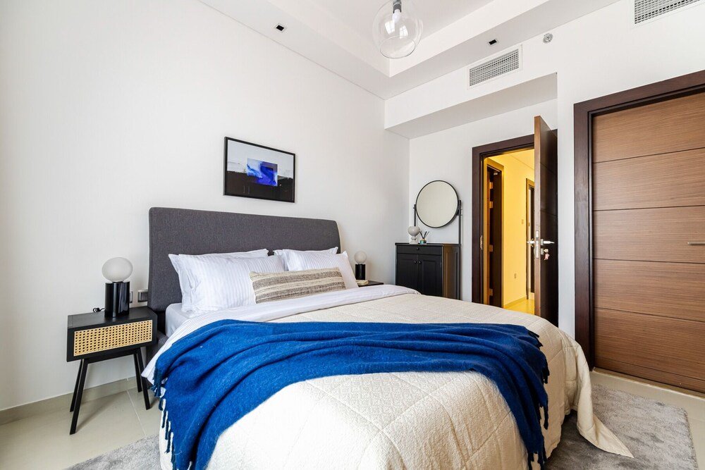 Дубай: Brand New Apartments in Jumeirah