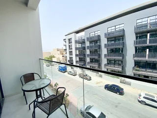 Дубай: Trendy Studio at the Heart of JVC with Health Club