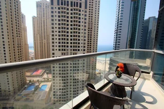 Дубай: Kennedy Towers - Bay Central
