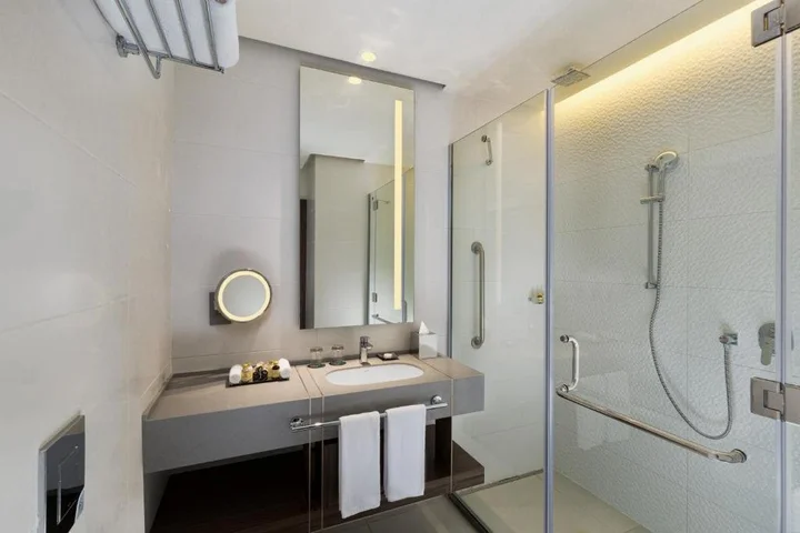 Дубай: Millennium Place Barsha Heights Apartments