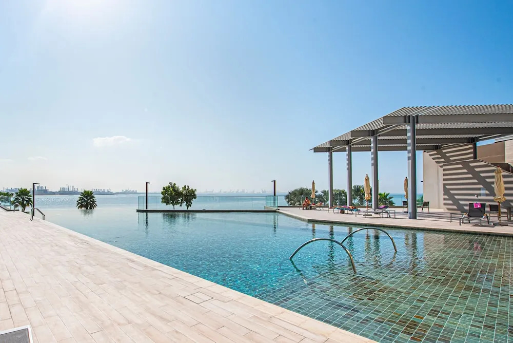 Дубай: Nasma Luxury Stays - Blue Waters Island