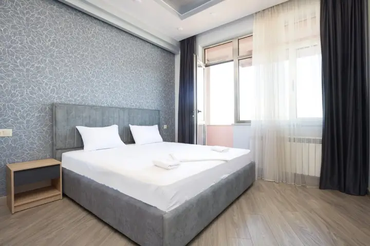 Апартаменты Stay Inn on Tsitsernakaberd Highway 1/2-172/3 — фото 1