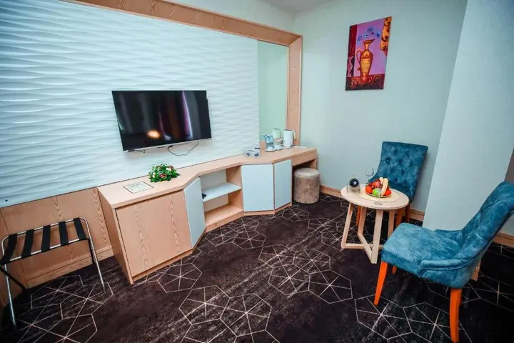 Баку: Отель Regal Inn Badamdar