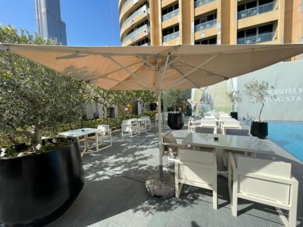 Дубай: Ultimate Luxury at Fashion Avenue Dubai Mall Residences