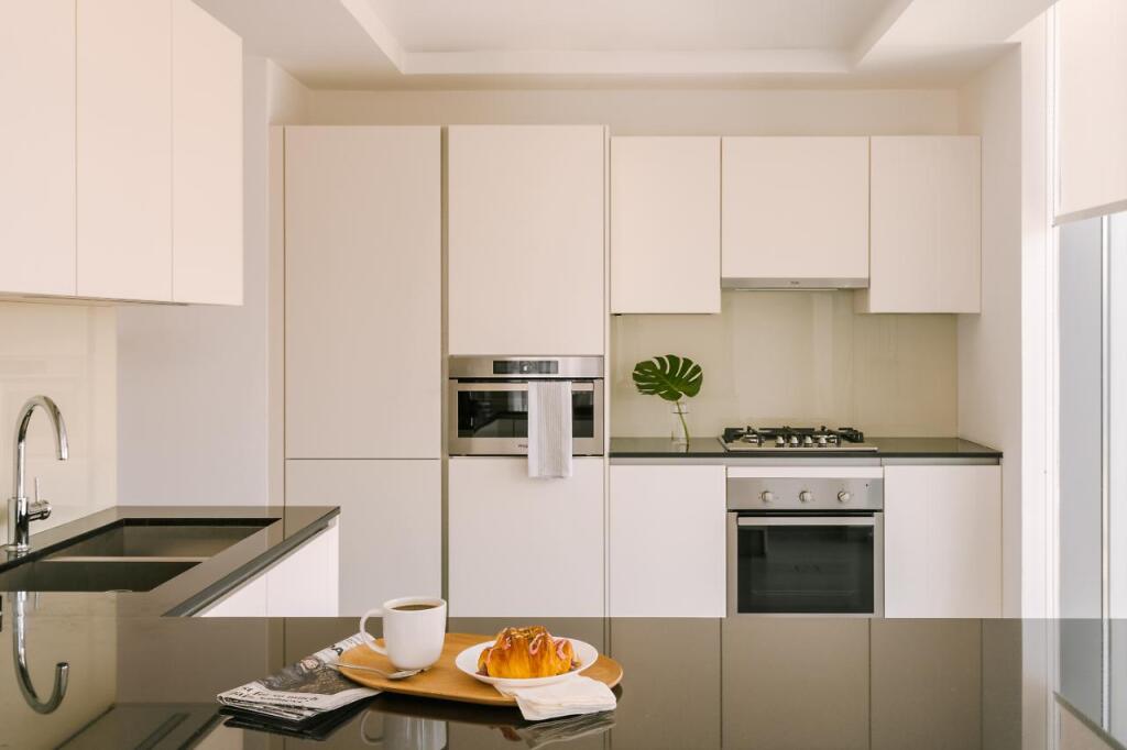Дубай: Sonder Downtown Apartments