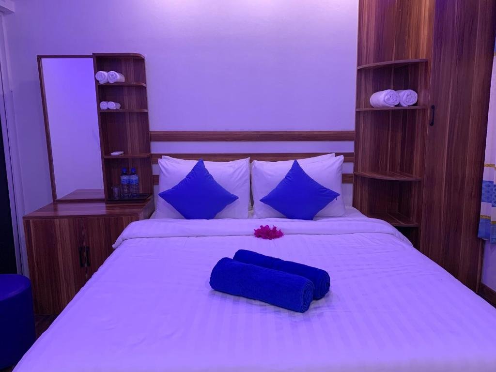 Атолл Алиф-Дхаалу: Hudhuveli Maldives