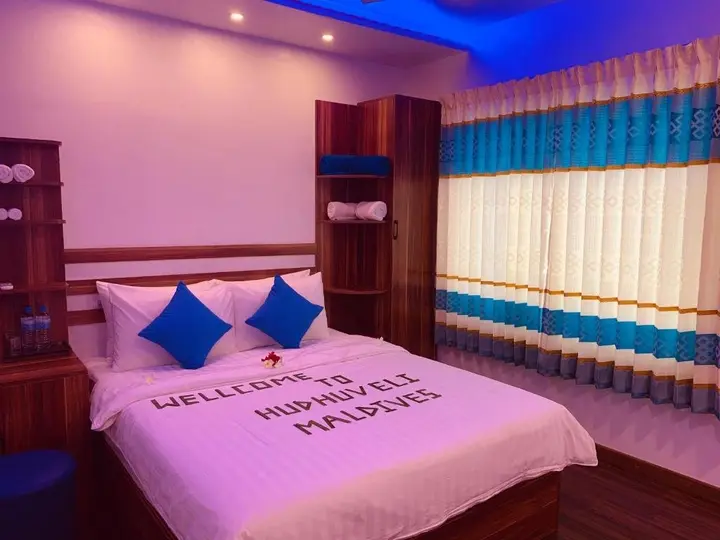 Атолл Алиф-Дхаалу: Hudhuveli Maldives