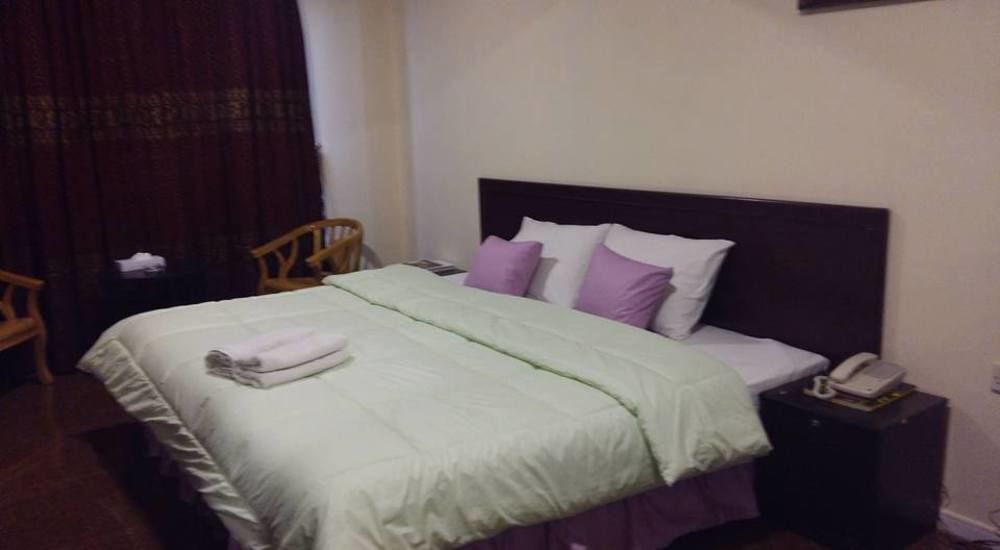 Шарджа: OYO 394 Dana Al Buhaira Beach Hotel