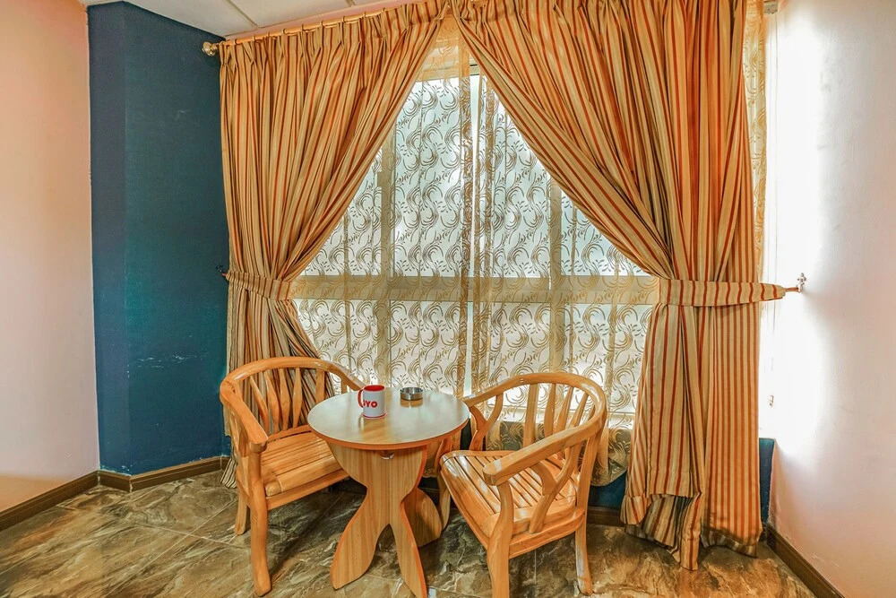 Шарджа: OYO 394 Dana Al Buhaira Beach Hotel