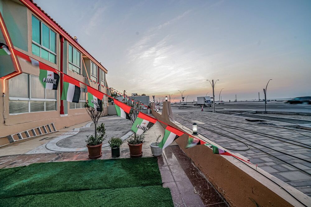 Шарджа: OYO 394 Dana Al Buhaira Beach Hotel