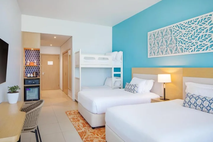 Дубай: Centara Mirage Beach Resort Dubai