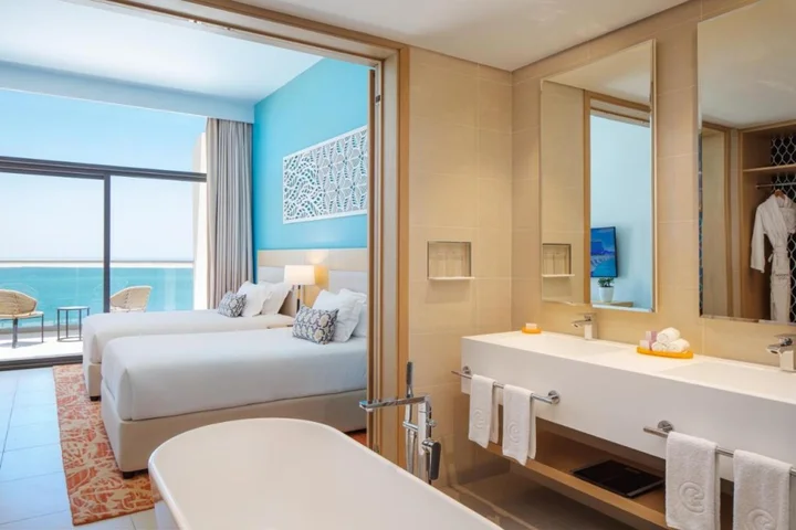 Дубай: Centara Mirage Beach Resort Dubai