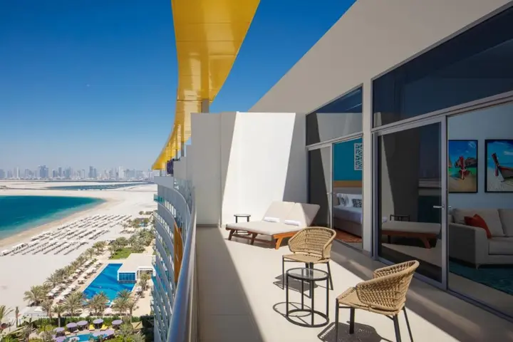 Дубай: Centara Mirage Beach Resort Dubai