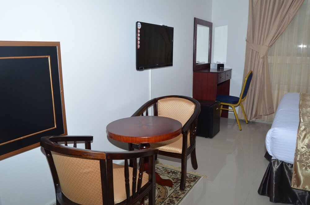 Аджман: Al Khaleej Plaza Hotel Apartment-Baithans Group
